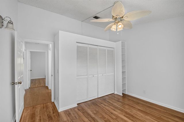 51 Via De Casas Norte, Boynton Beach, FL 33426