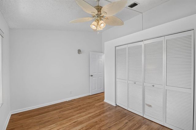 51 Via De Casas Norte, Boynton Beach, FL 33426