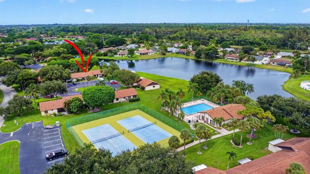 51 Via De Casas Norte, Boynton Beach, FL 33426