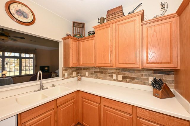 5347 S Butterfield WAY, Greenfield, WI 53221