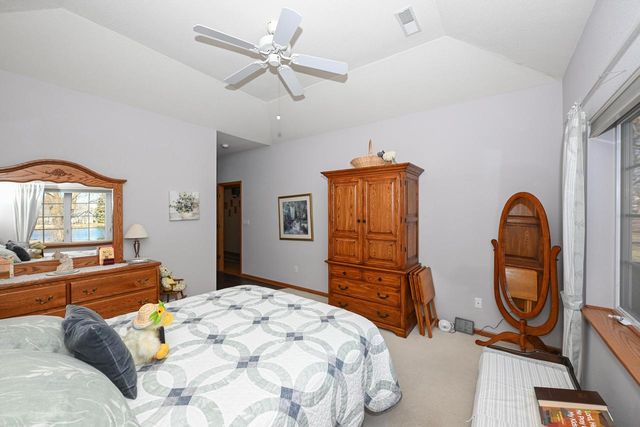 5347 S Butterfield WAY, Greenfield, WI 53221