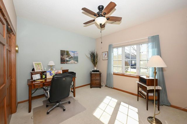 5347 S Butterfield WAY, Greenfield, WI 53221