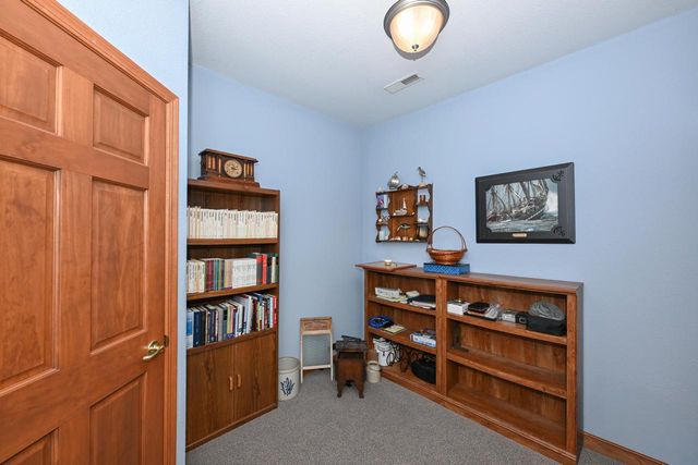 5347 S Butterfield WAY, Greenfield, WI 53221