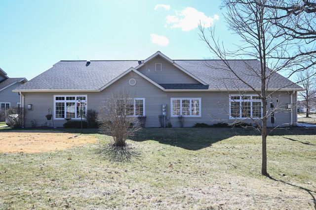 5347 S Butterfield WAY, Greenfield, WI 53221