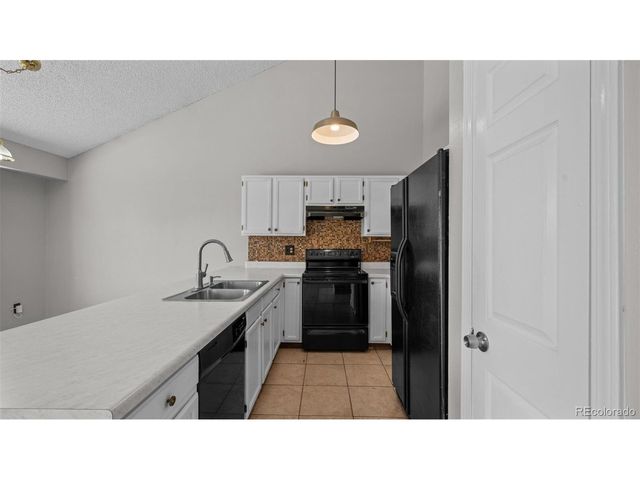 2515 Plymouth Dr, Colorado Springs, CO 80916