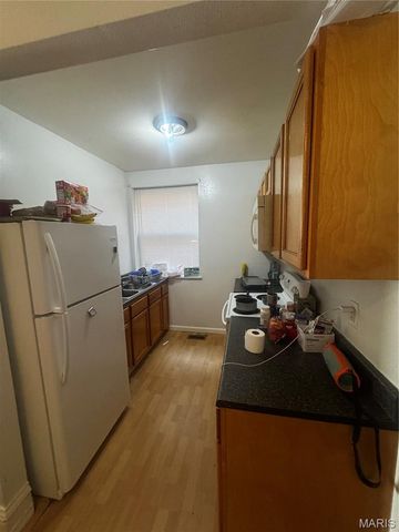 3215 Osceola Street, St Louis, MO 63111