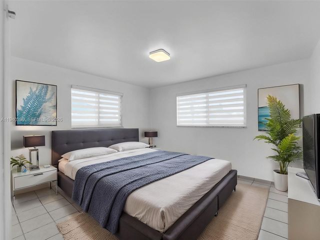 1811 SW 97th Ter 2, Miramar, FL 33025