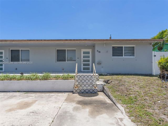 1811 SW 97th Ter 2, Miramar, FL 33025