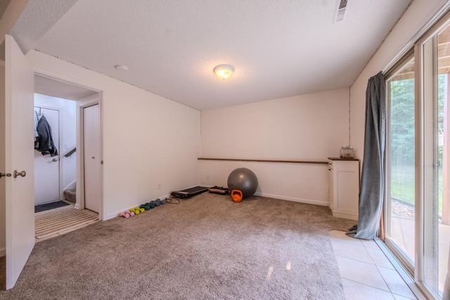 2309 Amberwood Drive, Woodbury, MN 55125