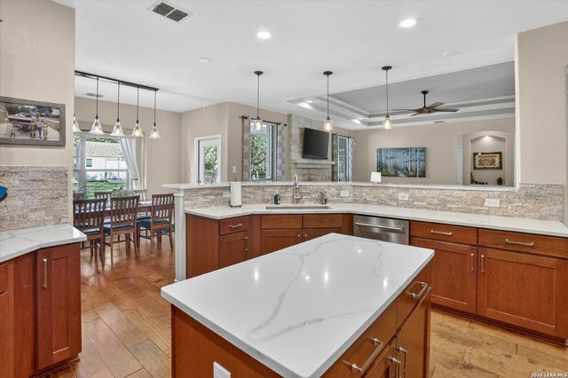 28111 George Obrien, San Antonio, TX 78260