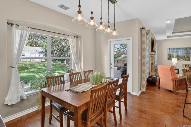 28111 George Obrien, San Antonio, TX 78260
