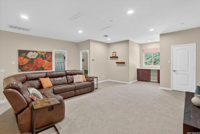 28111 George Obrien, San Antonio, TX 78260