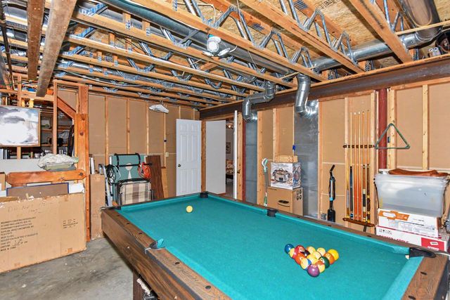 1508 Mackenzie LANE, Oconomowoc, WI 53066