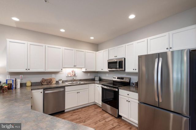 224 ROSE VIEW DR, West Grove, PA 19390