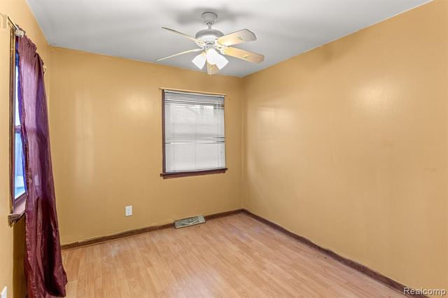 4500 Katherine Street, Dearborn Heights, MI 48125