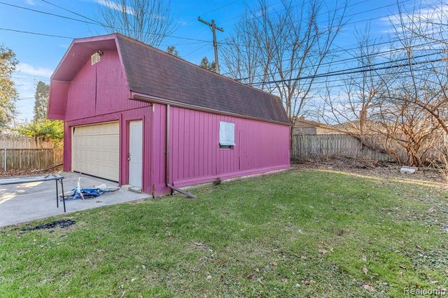4500 Katherine Street, Dearborn Heights, MI 48125