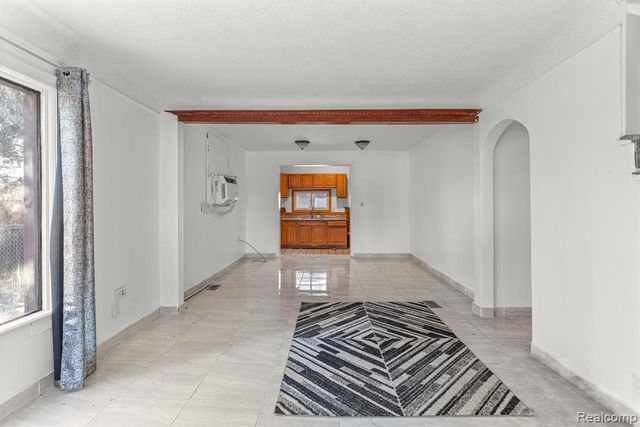 4500 Katherine Street, Dearborn Heights, MI 48125