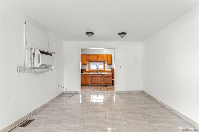 4500 Katherine Street, Dearborn Heights, MI 48125