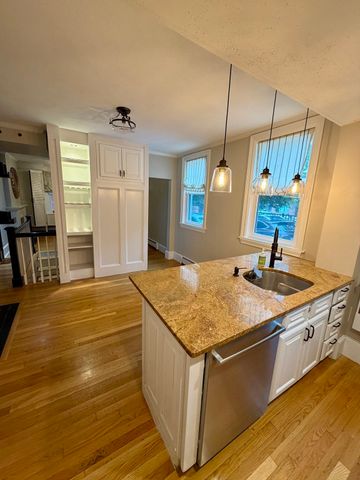 2 Lyndeboro Place 1, Boston, MA 02116
