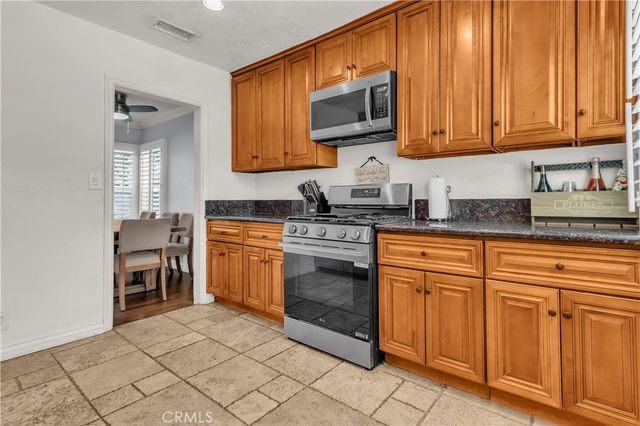 10432 Memphis Avenue, Whittier, CA 90604