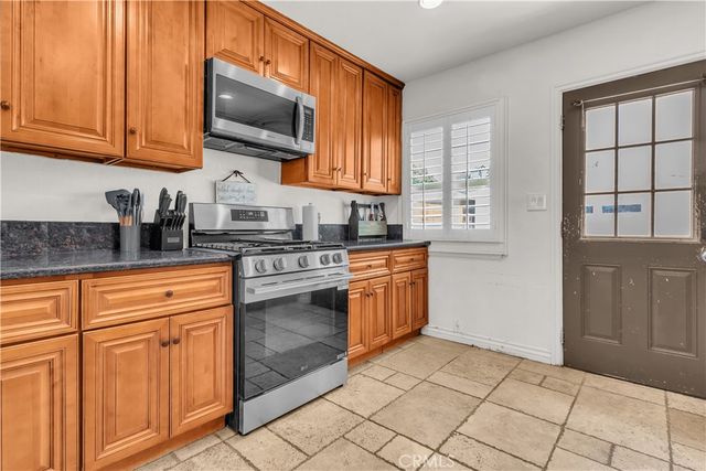 10432 Memphis Avenue, Whittier, CA 90604