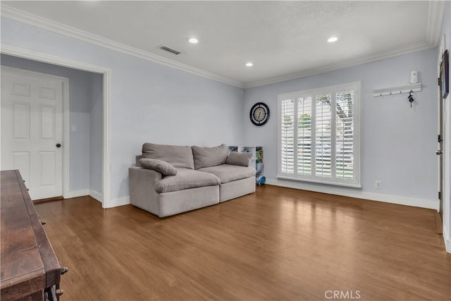 10432 Memphis Avenue, Whittier, CA 90604