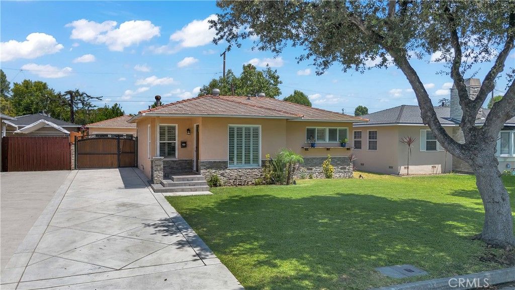 10432 Memphis Avenue, Whittier, CA 90604