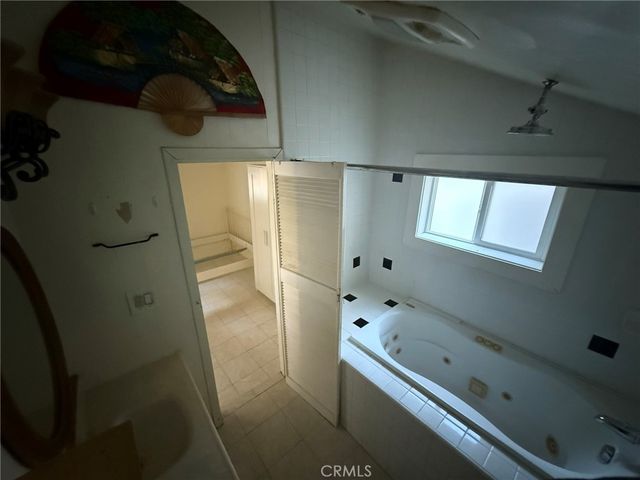23489 Lake, Crestline, CA 92325