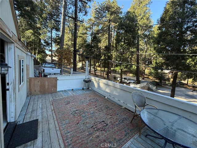 23489 Lake, Crestline, CA 92325