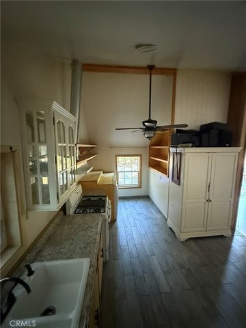 23489 Lake, Crestline, CA 92325