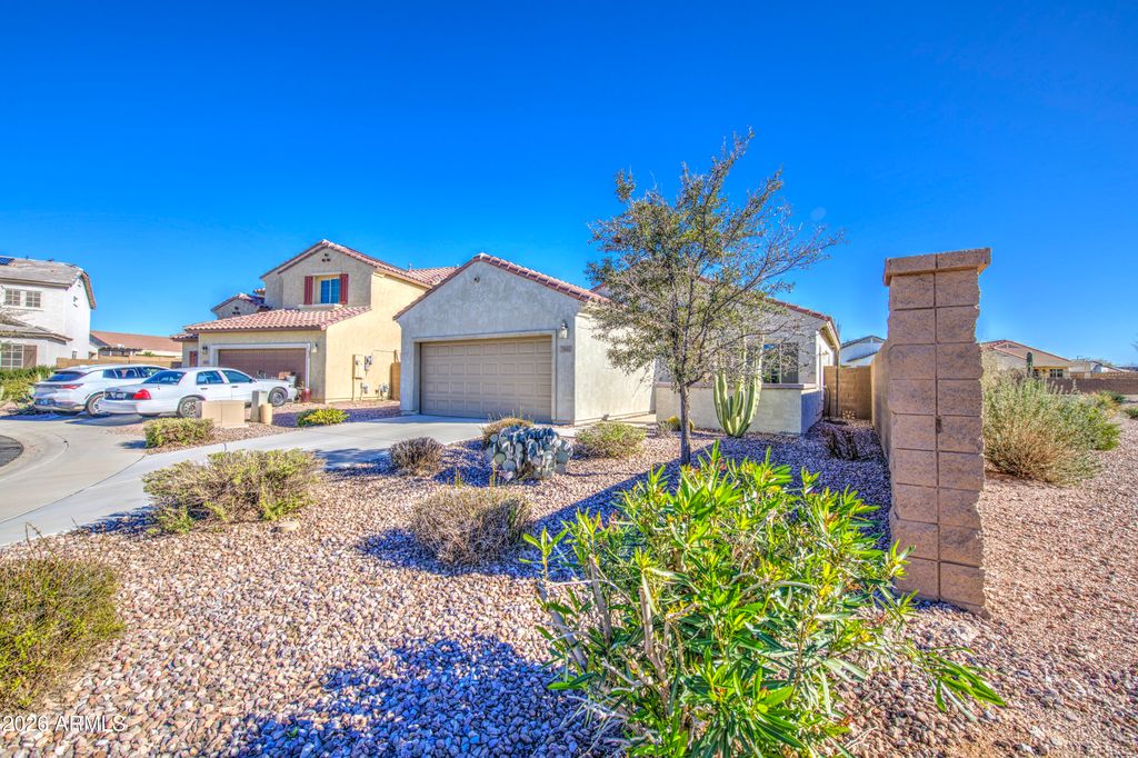 2845 N CRESTWOOD Court, Florence, AZ 85132