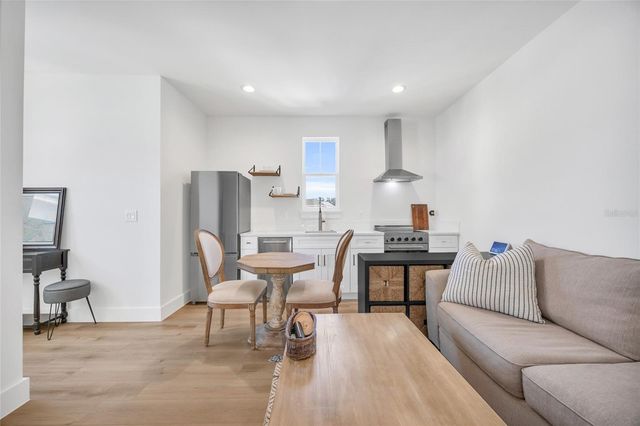 906 ALLENDALE LANE, Winter Garden, FL 34787