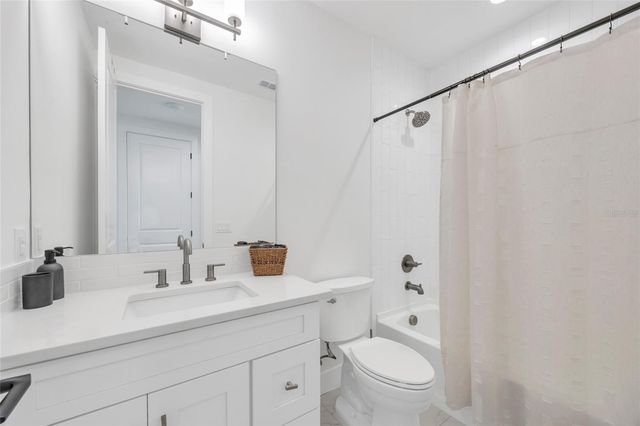 906 ALLENDALE LANE, Winter Garden, FL 34787