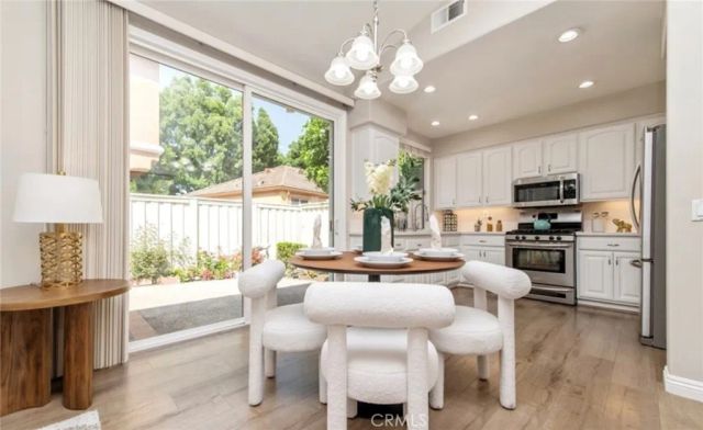 12 Parthenia, Irvine, CA 92606