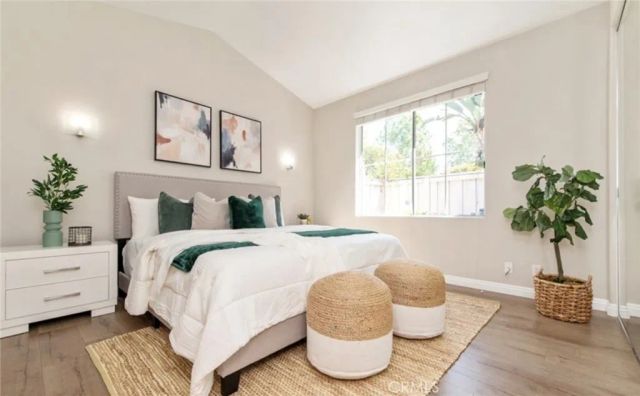 12 Parthenia, Irvine, CA 92606