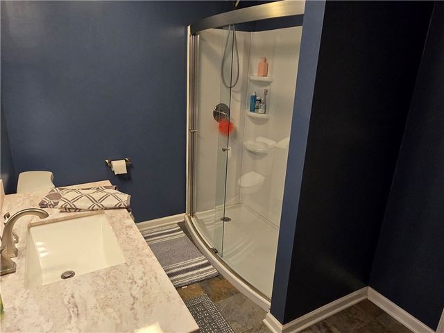 8478 Walthour Dr, Irwin, PA 15642