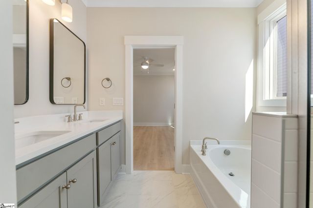 202 Highland Street, Taylors, SC 29687