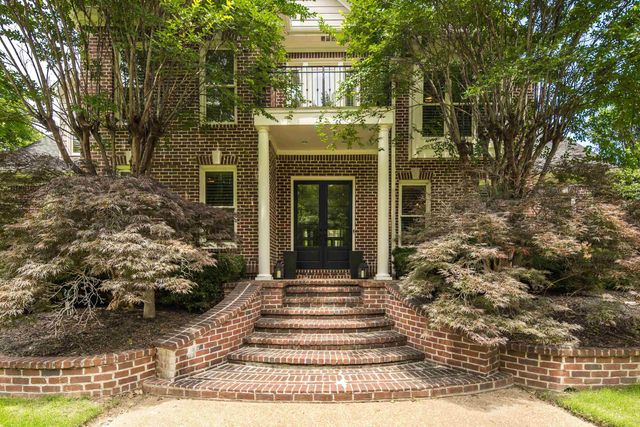 7590 CHAPEL CREEK PKY N, Memphis, TN 38016