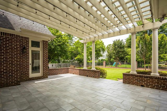 7590 CHAPEL CREEK PKY N, Memphis, TN 38016