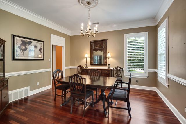7590 CHAPEL CREEK PKY N, Memphis, TN 38016