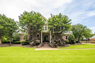 7590 CHAPEL CREEK PKY N, Memphis, TN 38016