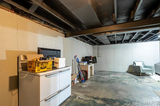 2012 Clark Avenue, Granite City, IL 62040