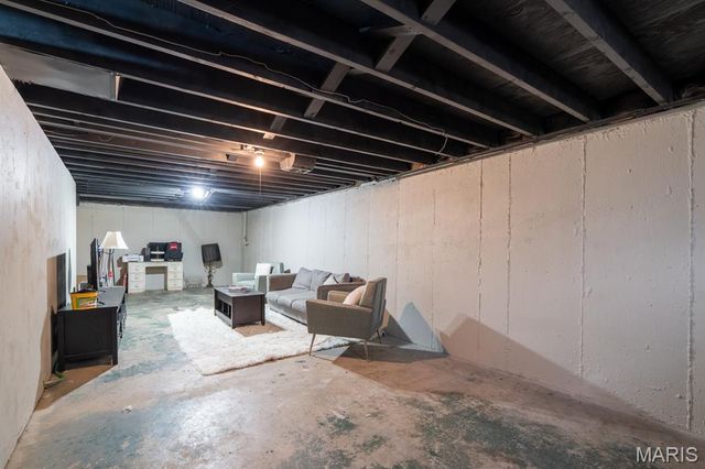 2012 Clark Avenue, Granite City, IL 62040