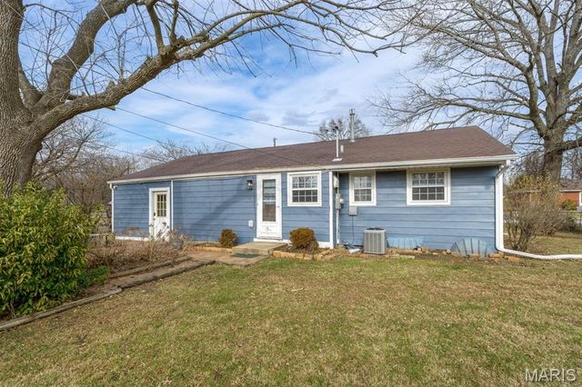 2012 Clark Avenue, Granite City, IL 62040