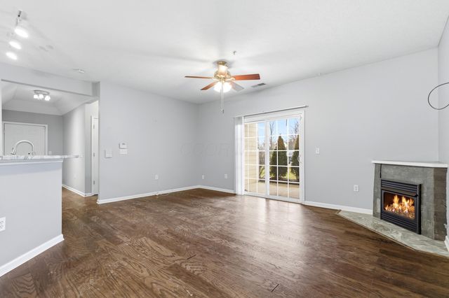 7728 S Essex Gate Drive S, Dublin, OH 43016