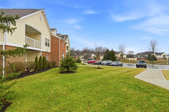7728 S Essex Gate Drive S, Dublin, OH 43016