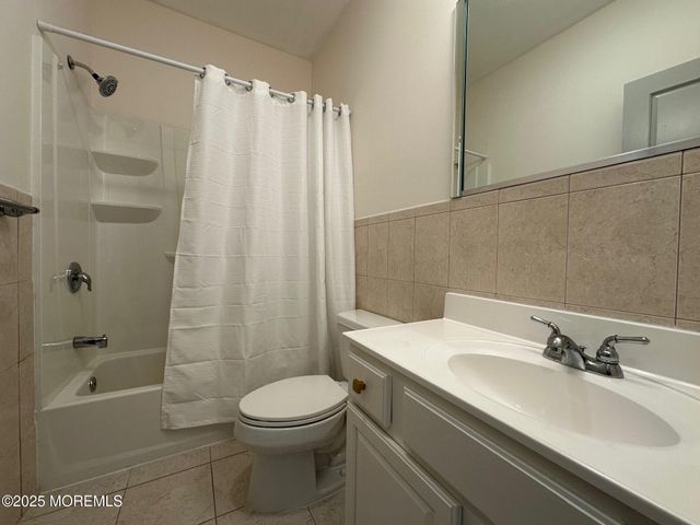 865 Arnold Avenue, Point Pleasant, NJ 08742