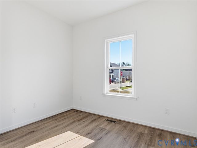 16202 White Oak Tree Ct, Chesterfield, VA 23832