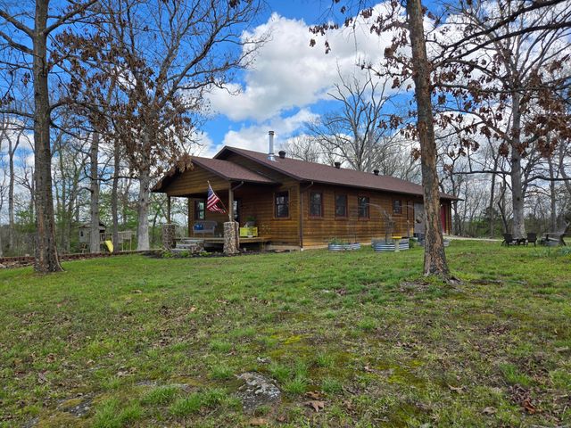 22407 Farm Road 2012, Crane, MO 65633