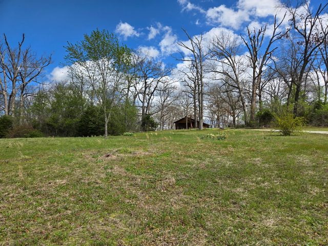 22407 Farm Road 2012, Crane, MO 65633